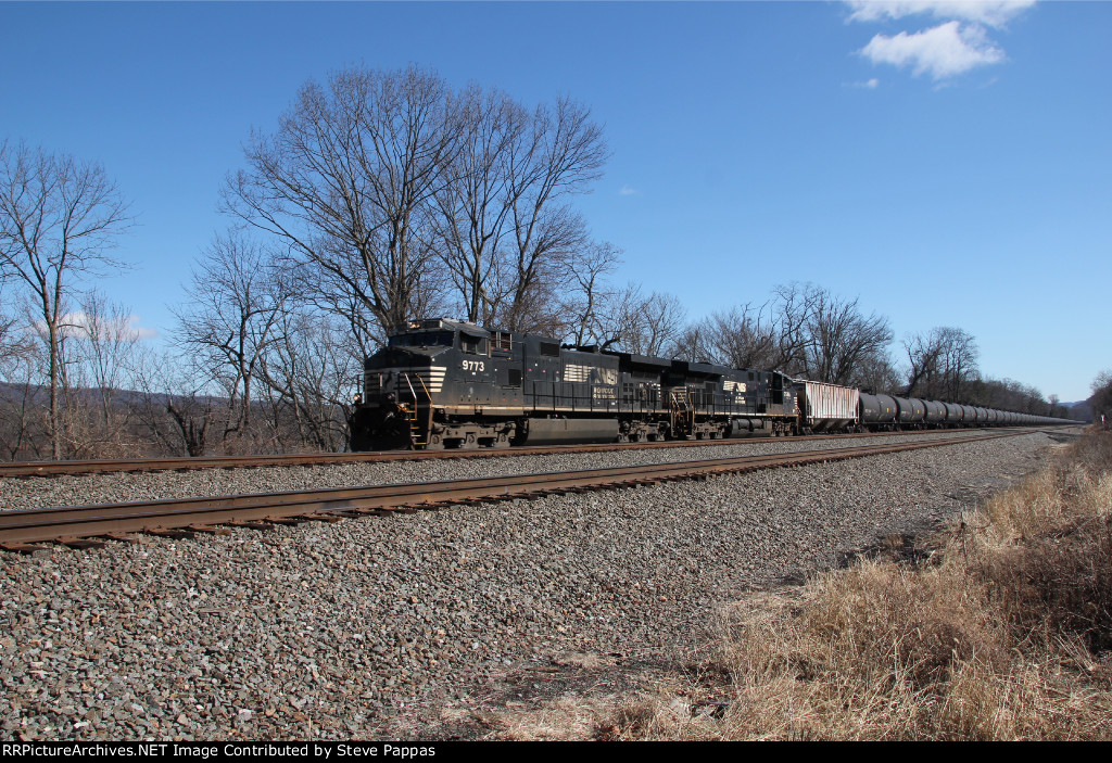 NS 9773 leads 67R, a unit oil train